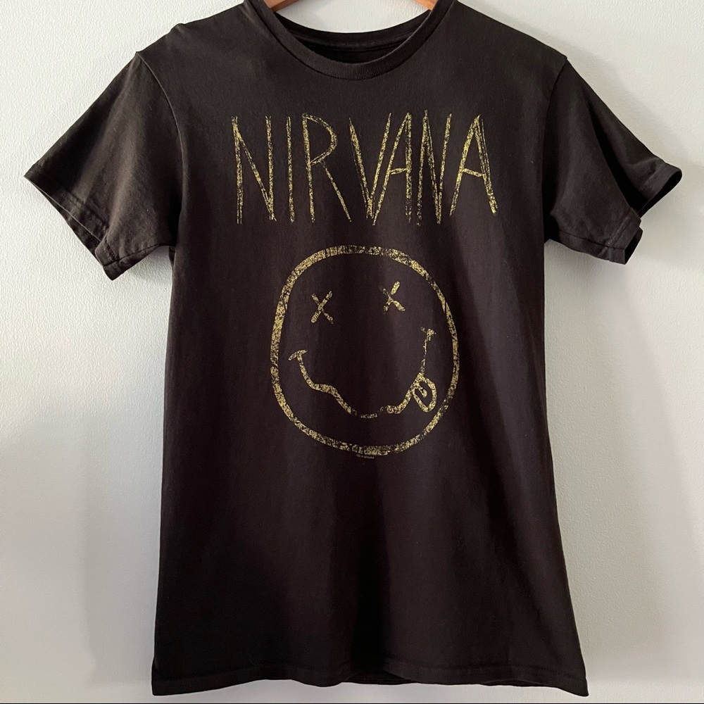 Nirvana Black and Yellow Happy Face Band Tee Size Small.